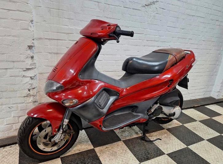 Gilera Runner DD LC 50cc | BKLASSE, Vélos & Vélomoteurs, Scooters | Peugeot, Comme neuf, Enlèvement