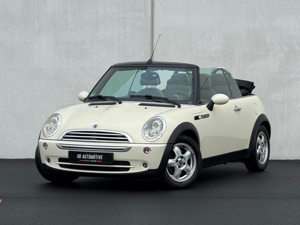 MINI CABRIO SIDEWALK 1.6i • XENON • LEDER • BLANCO GEKEURD, Auto's, Mini, Bedrijf, Te koop, Cooper, ABS, Airbags, Airconditioning
