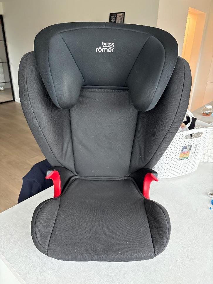 Britax Romer kid 2 Cosmo black Autostoel prijs bespreekbaar, Kinderen en Baby's, Autostoeltjes, Zo goed als nieuw, Romer, 9 t/m 36 kg
