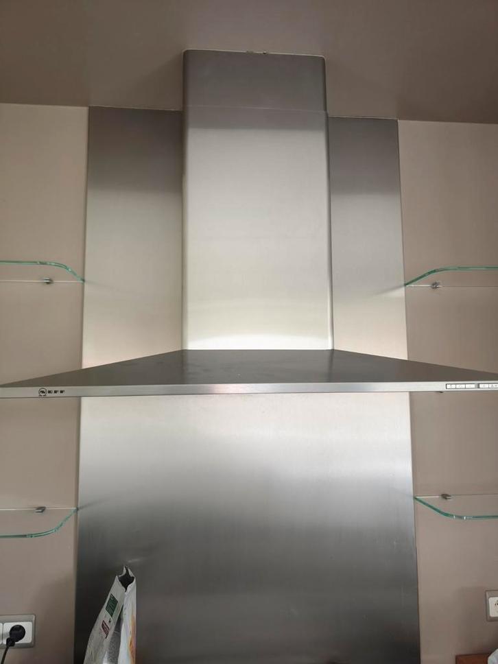 Hotte Neff complète en acier inoxydable, Electroménager, Hottes, Encastré, Moteur, Enlèvement