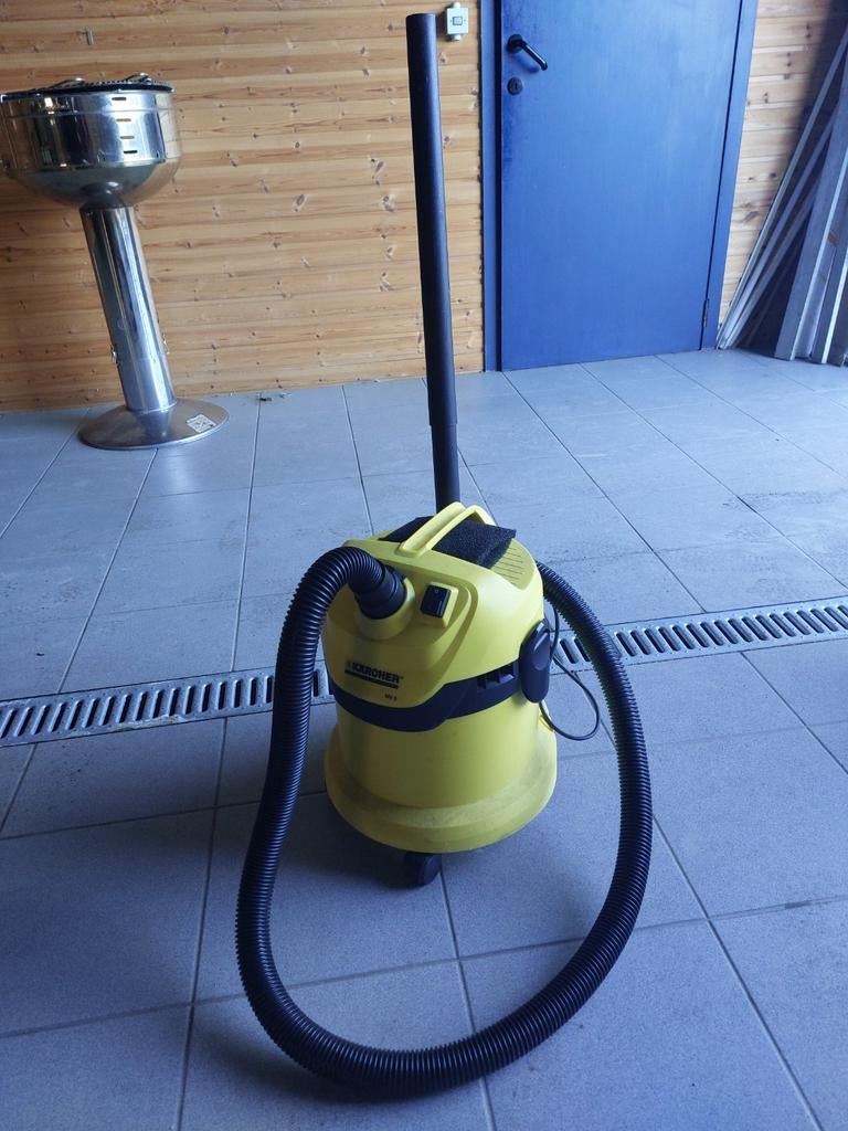 Karcher stof/waterzuiger, Ophalen