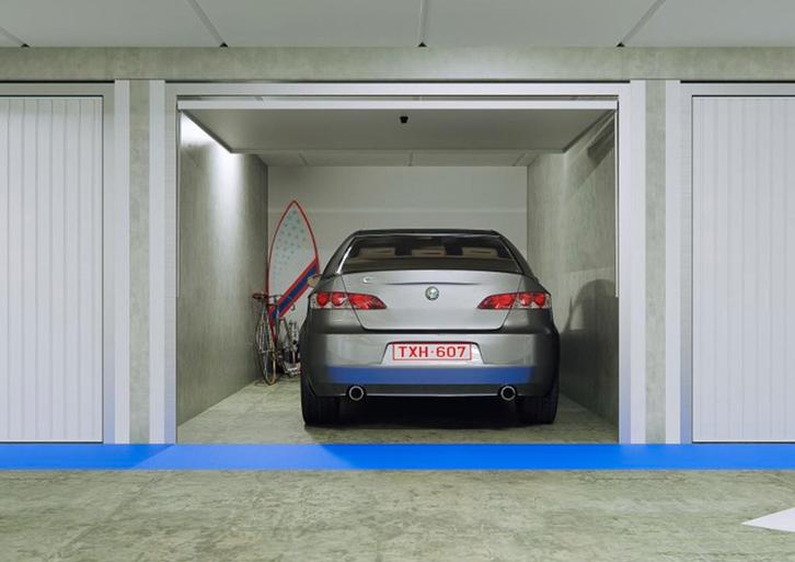 garage box  in Deurne te huur Haviklaan 3  onmmidelijk vrij, Immo, Garages & Places de parking, Anvers (ville)