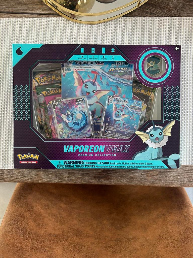 Vaporeon vmax premium collection, Ophalen, Nieuw