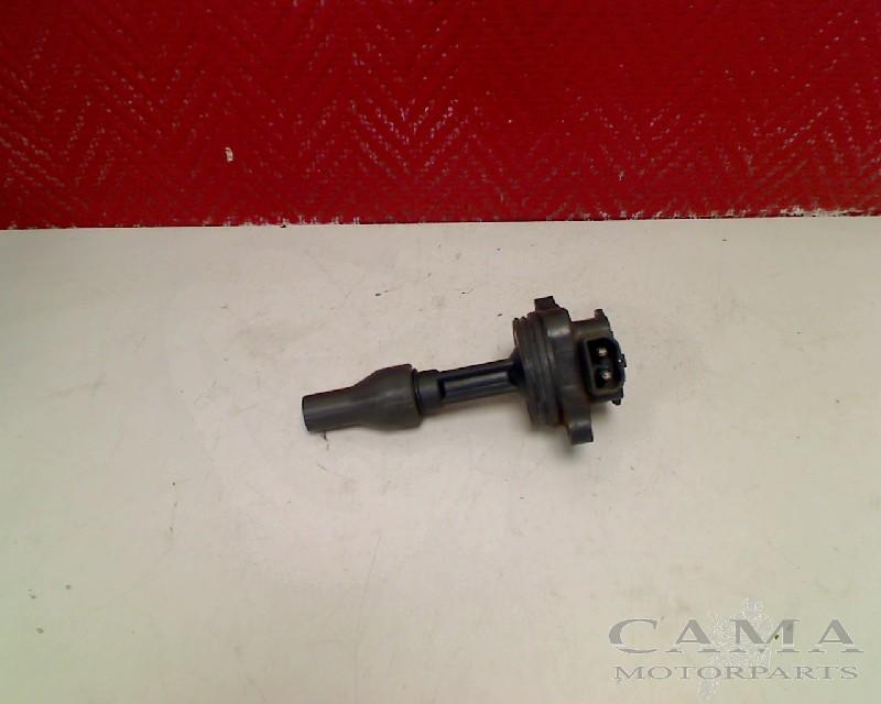 BOBINE Speed Triple 1050 2005-2007 (VIN:210445-333178), Dhr. S. di Majo, Gebruikt, Info@cama-motorparts.nl, P.J. Troelstraweg 8 8
3144 CX  MAASSLUIS, NL