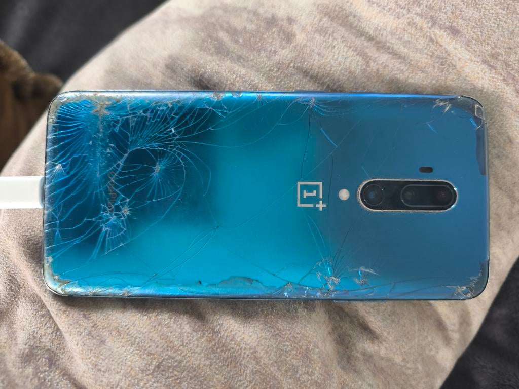 ONEPLUS 7T PRO 256GB POUR PIÈCES, Télécoms, Téléphonie mobile | Samsung, Enlèvement