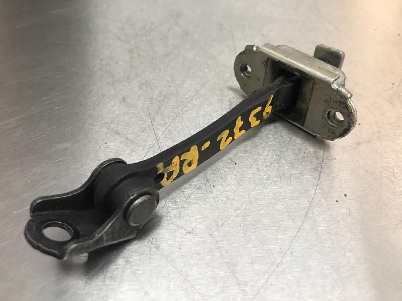 MECANISME DE VEROUILLAGE PORTE ARRIÈRE DROITE Nissan, Utilisé, Arrière, Nissan