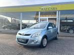 Hyundai i20 1.2i / GARANTIE / CARPASS / 1 EIGENAAR! /, Auto's, 57 kW, Stof, Zwart, Blauw