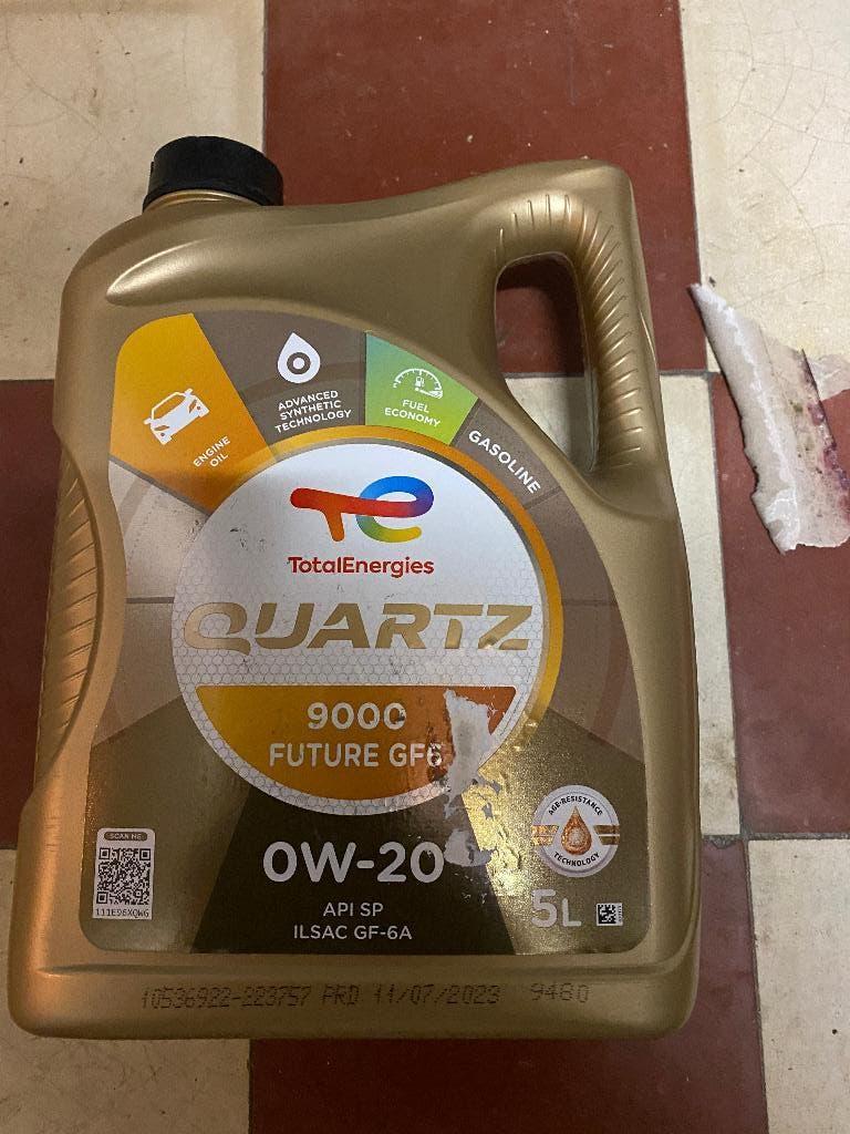 3 x 5 litres d'huile moteur TOTAL QUARTZ 9000 Future 0W20, Enlèvement