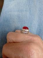 Belle bague en argent épais ornée d'un superbe rubis carotte, Bijoux, Sacs & Beauté, Bagues, Femme ou Homme, Comme neuf, Avec pierre précieuse