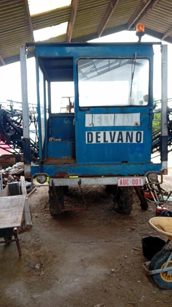 Delvano Ford, Zakelijke goederen, Ophalen