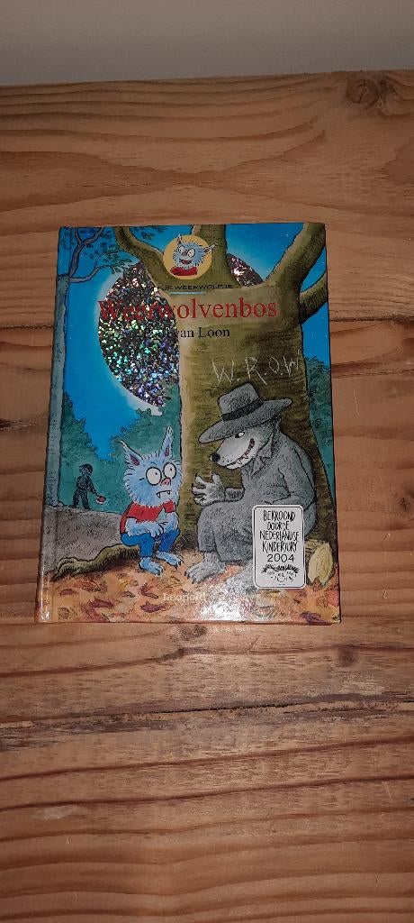 Joli livre sur la forêt de loups-garous, Livres, Enlèvement ou Envoi, Fiction général, Paul van Loon, Comme neuf