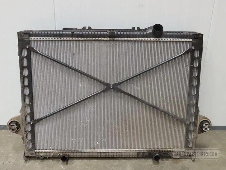 DAF 2131856 Radiateur DAF CF, Autos : Pièces & Accessoires, Pièces camion, DAF, Moteur et Accessoires, Utilisé, Enlèvement