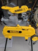 Krachtige en veelzijdige zaagmachine van DeWalt., Doe-het-zelf en Bouw, Ophalen, Afkortzaag