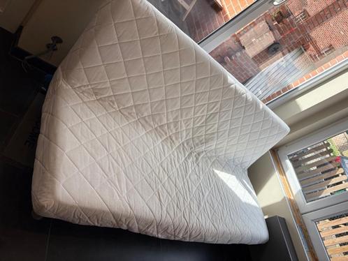 Zetelbed Ikea op pootjes, Huis en Inrichting, Slaapkamer | Slaapbanken, Gebruikt, 140 cm, 200 cm, Twijfelaar, Ophalen