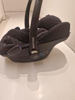 maxi cosi pebble,  Hoes First + 2x familyfix + hanger, Ophalen, Gebruikt, Isofix