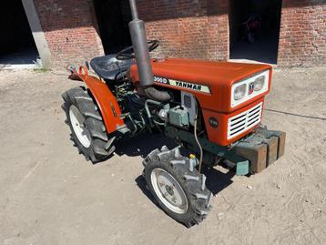 Minitractor yanmar ym1300 beschikbaar voor biedingen