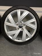 18” originele Volkswagen Golf ‘Bergamo’ velgen winterbanden, Auto-onderdelen, Banden en Velgen, 18 inch, Gebruikt, Banden en Velgen