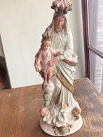 Statue ancienne de Marie avec Jésus., Antiquités & Art, Enlèvement