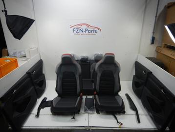 VW Golf 8 Facelift GTI Interieur Leer Compleet Zwart Grijs R beschikbaar voor biedingen