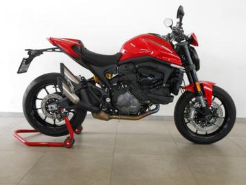 Ducati Monster 937 + disponible aux enchères