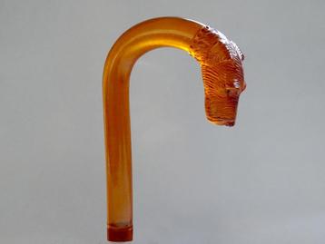 Bakeliet/Catalin paraplu greep met een terrier Hondenkop beschikbaar voor biedingen