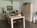 Eetkamer volledig, zonder stoelen, Huis en Inrichting, Complete eetkamers, Ophalen, Zo goed als nieuw, Blok, in eik verweerd naar WOOD