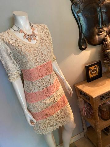 JACKY LUXURY Mt M PRACHTJURK! beschikbaar voor biedingen