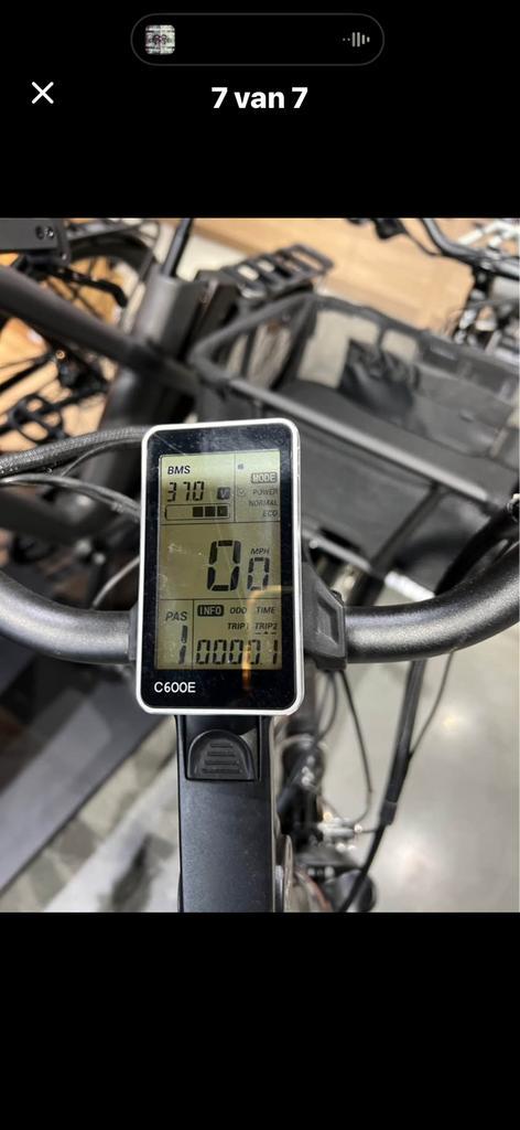 Elektronische damesfiets, Vélos & Vélomoteurs, Accessoires vélo | Compteurs de vélo, Comme neuf, Enlèvement