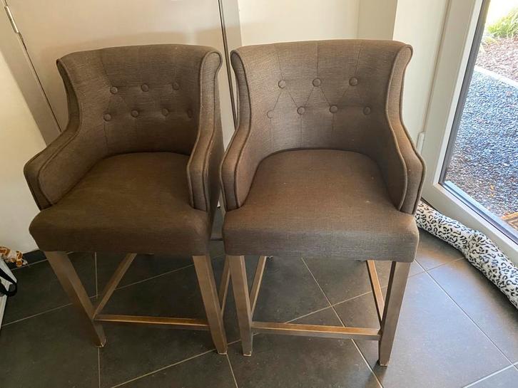 Landelijke barstoelen, Huis en Inrichting, Barkrukken, Gebruikt, Hout, 2 krukken, Met voetsteun, Ophalen