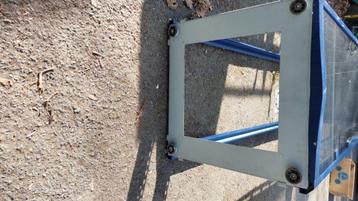 Serverkast metalen frame beschikbaar voor biedingen