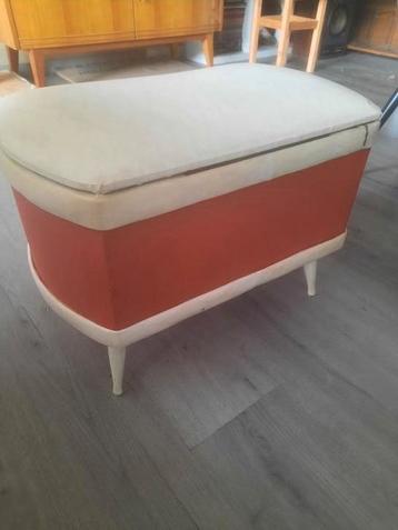 Vintage huisdecotatie  beschikbaar voor biedingen
