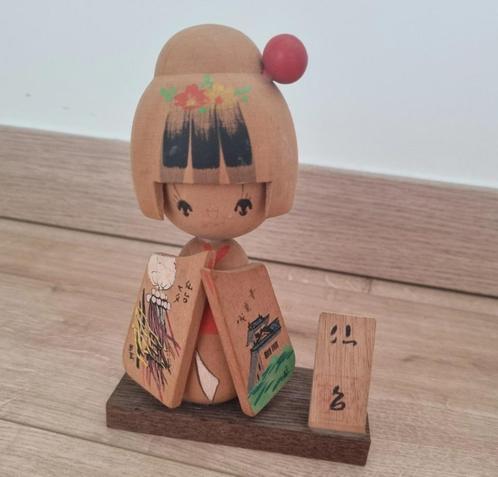 La jolie Sogen Kokeshi a signé, Antiquités & Art, Art | Sculptures & Bois, Envoi