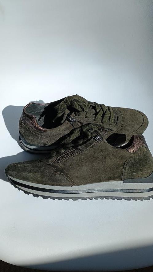 Basquets neufs en cuir. Gabor 39, Kleding | Dames, Schoenen, Nieuw, Groen, Ophalen
