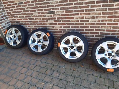 BMW velgen + winterbanden, Auto-onderdelen, Banden en Velgen, Velg(en), Winterbanden, 17 inch, 225 mm, Personenwagen, Gebruikt