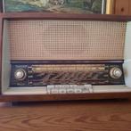 Vintage: Oude radio Vintage Radio. loewe opta., Ophalen, Zo goed als nieuw