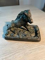 Antiek beeld brons everzwijn, Ophalen, Brons