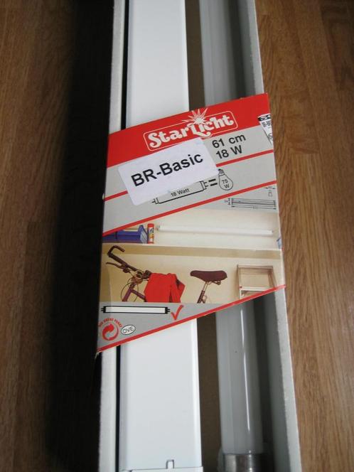 Buislamp met armatuur - wandmodel – 18 Watt, Doe-het-zelf en Bouw, Bouwverlichting, Nieuw, Lamp met armatuur, Minder dan 50 watt