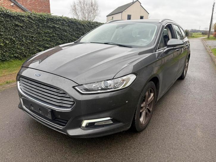 Ford Mondeo 1.5i ESSENCE FULL 2018 VERSNELLINGSBAK AUTOMAAT, Auto's, Ford, Particulier, Te koop, Mondeo, 360° camera, ABS, Achteruitrijcamera