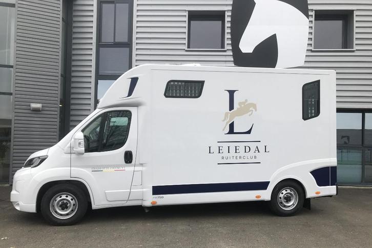 Paardencamionette Theault Proteo Switch 180PK, Auto diversen, Overige Auto diversen, Ophalen