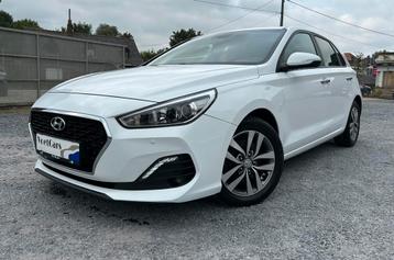 Hyundai I30 1.4 AUTOMAAT Premium / GPS - PDC - Camera beschikbaar voor biedingen