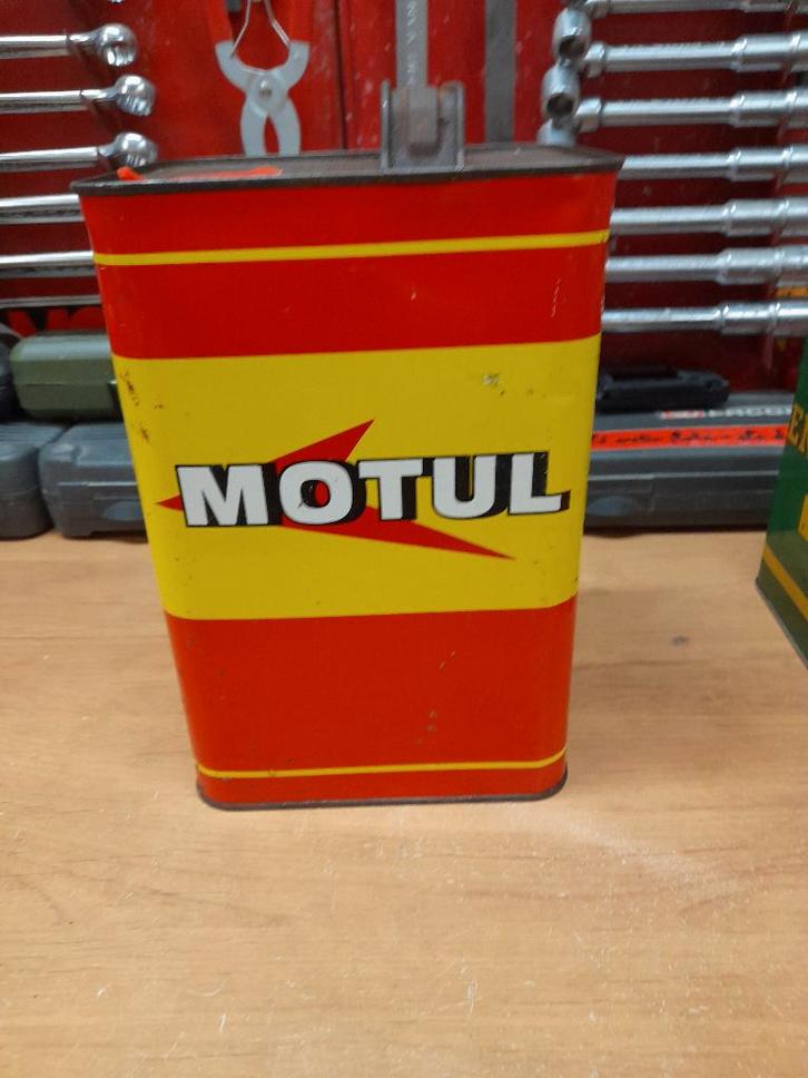 ancien bidon huile vide motul 5 litres, Collections, Marques & Objets publicitaires, Utilisé, Autres types, Envoi