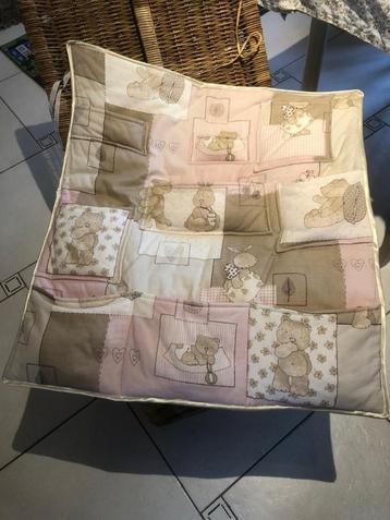 Opbergruimte voor stoffen voor babymeisjes beschikbaar voor biedingen
