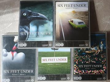 DVD's Six Feet Under  25 stuks beschikbaar voor biedingen