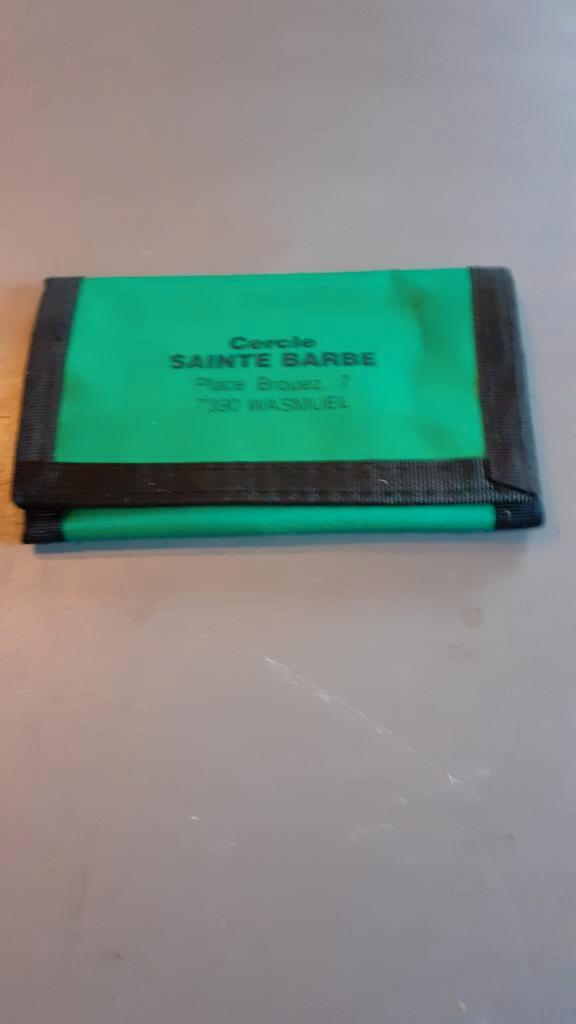 Pochette porte clé et argent de poche, Auto diversen, Handleidingen en Instructieboekjes, Ophalen of Verzenden