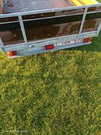 Aanhangwagen dubbel as structuur  en banden in goede staat, Ophalen