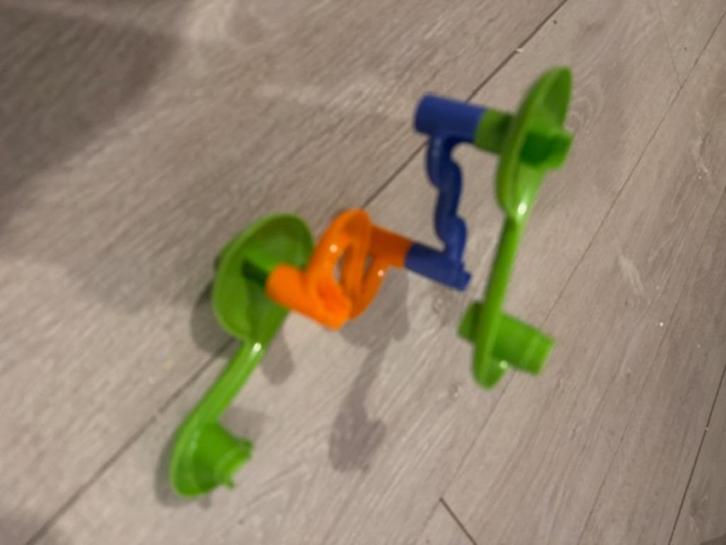 Knikkerbaan – kleurrijke set, Kinderen en Baby's, Speelgoed | Duplo en Lego, Zo goed als nieuw, Complete set, Ophalen