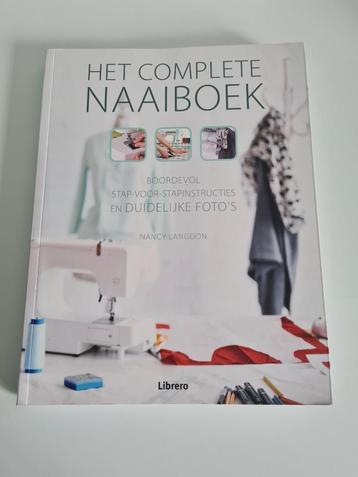 het complete naaiboek - Nancy Langdon