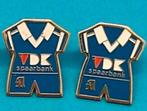 KAA Gent AA Gent La Gantoise 1992 vintage voetbal  2 pins, Verzamelen, Ophalen of Verzenden, Zo goed als nieuw, Sport, Speldje of Pin