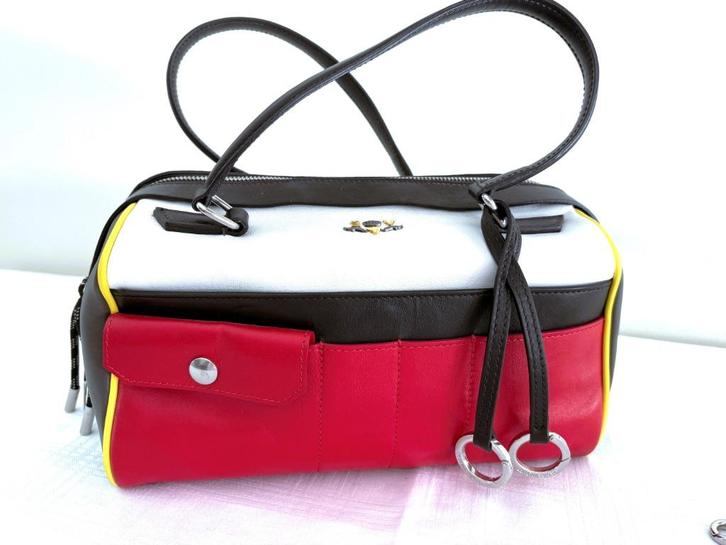 Zadig & Voltaire Small Twister– Statement piece, Handtassen en Accessoires, Tassen | Damestassen, Zo goed als nieuw, Handtas, Overige kleuren