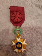 Médaille d'officier de l'ordre de la couronne, Autres, Enlèvement ou Envoi, Ruban, Médaille ou Ailes